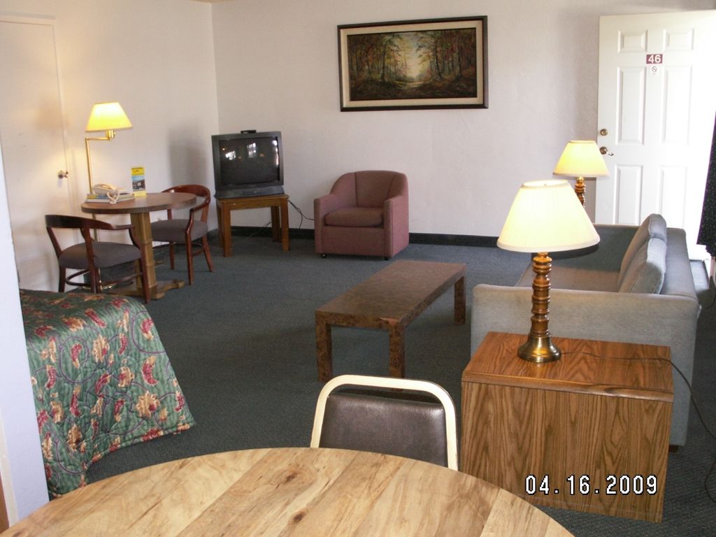 Anchorage Inn Lakeport Camera foto